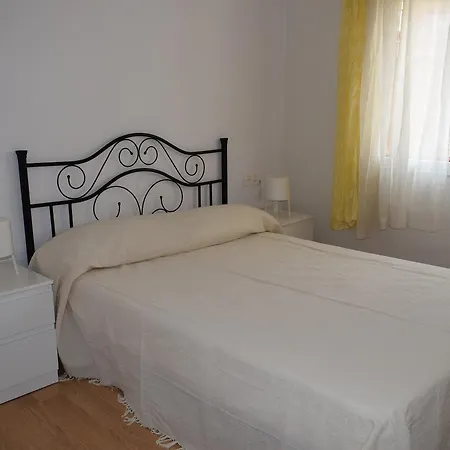 Ap2123 La Goleta Nova Дения